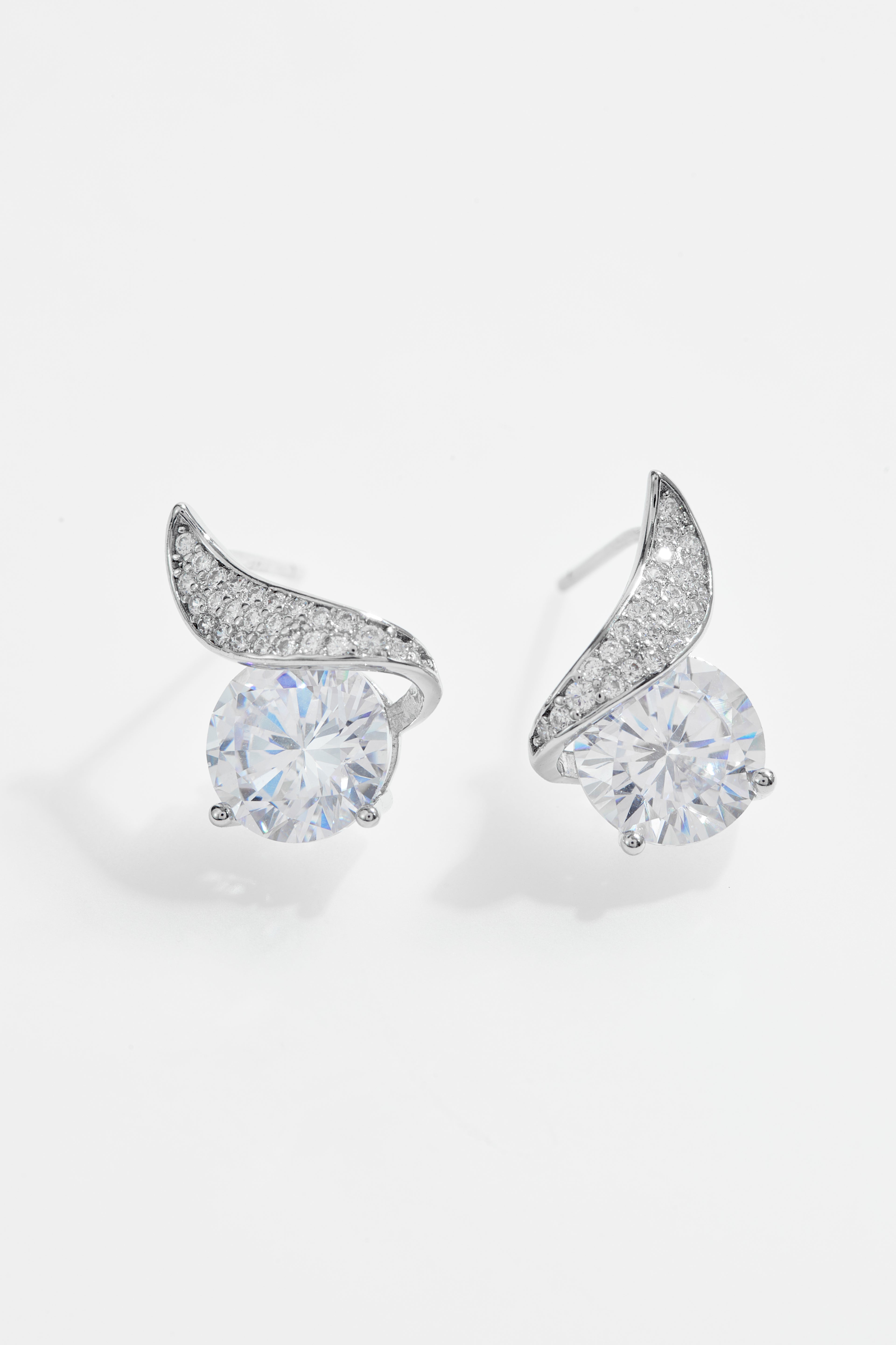 Silver-plated cubic zirconia pendant and earring set for Women