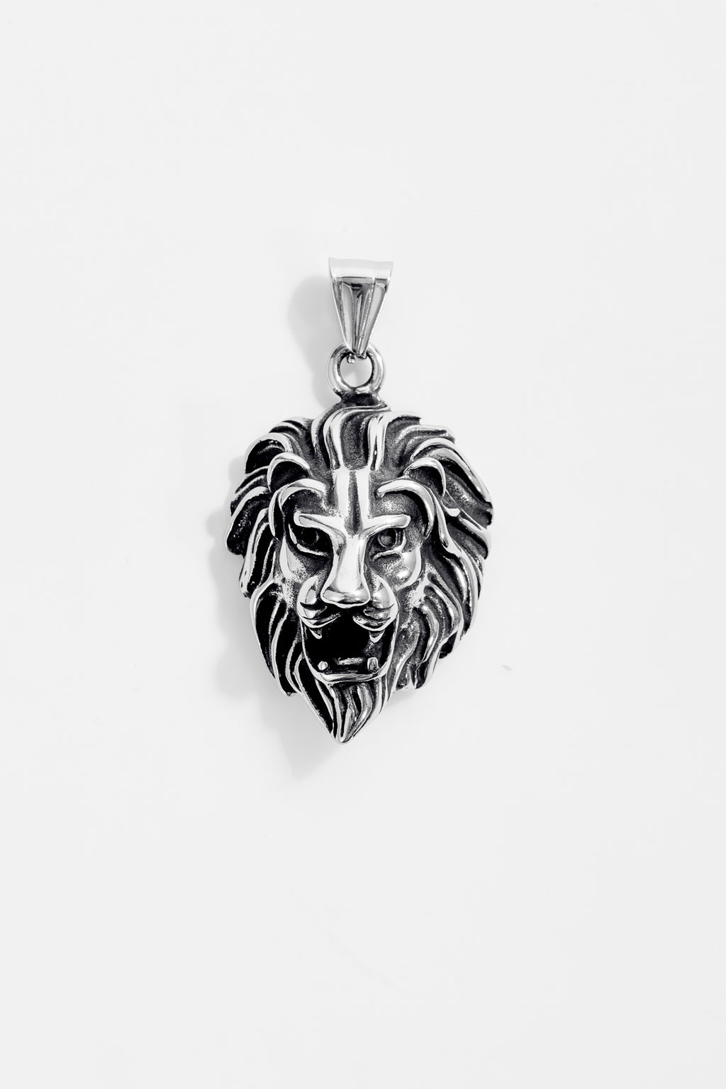 Roaring Lion King sterling silver pendant.