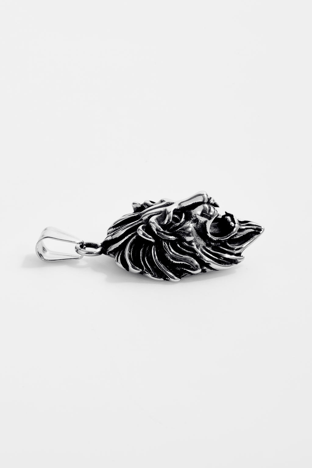 Roaring Lion King sterling silver pendant.
