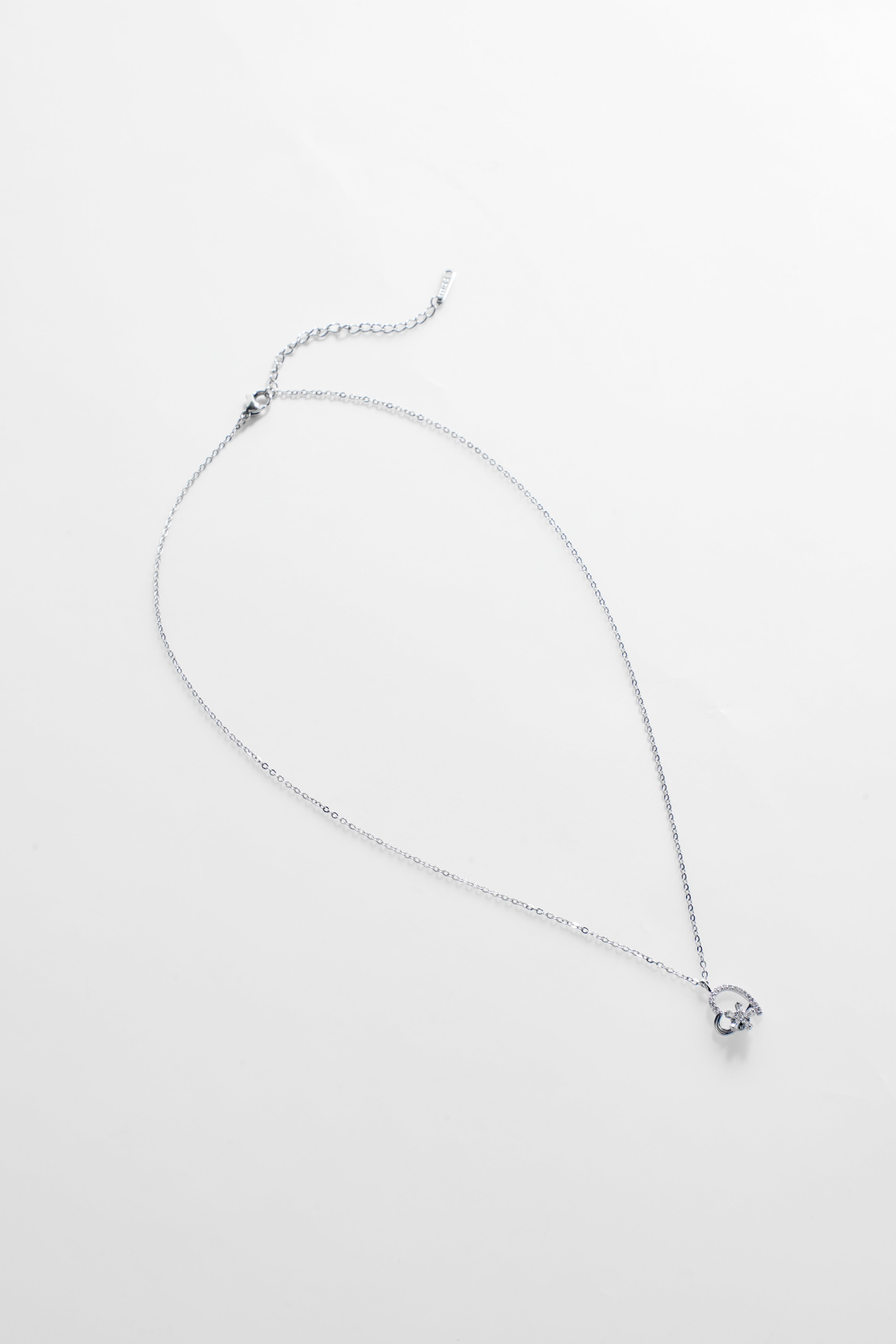 Silver-Plated heart and Flower Pendant Necklace for Women