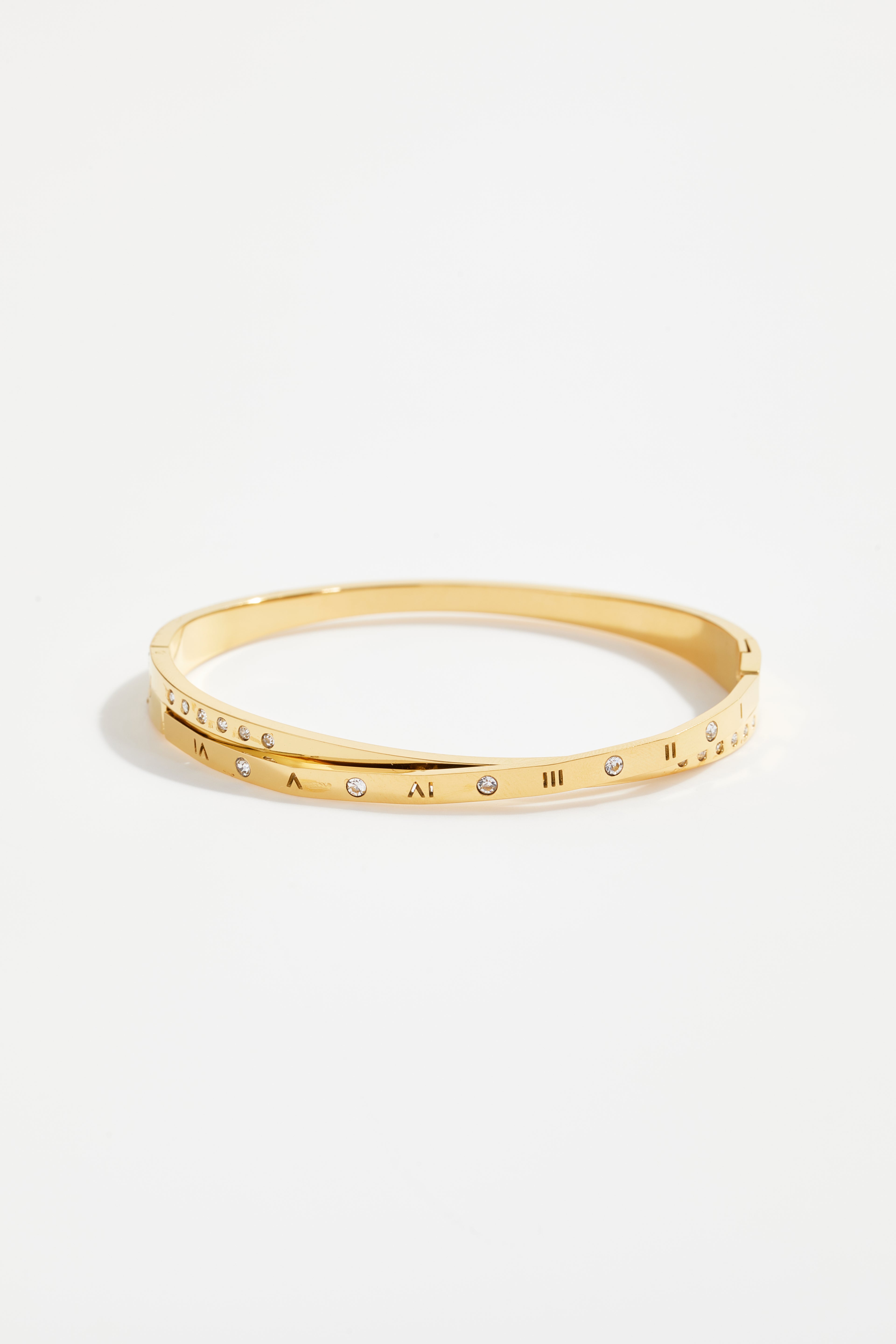 Gold-Plated Roman Twisted CZ Bracelet for Women