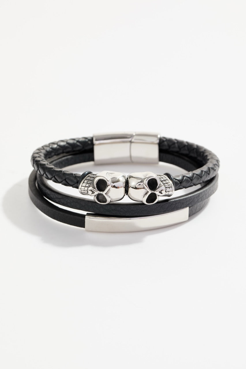 Multi-strand leather bracelet with skull clasp for Men