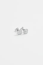 Silver-Plated Mother of Pearl Clover Stud Earring